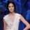 Vestido ousado, com rendas e pedrarias sobre transparência. De Yolan Cris. Foto: Divulgação/Barcelona Bridal Week