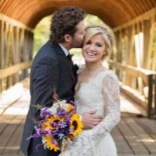 Kelly Clarkson e Brandon Blackstock em seu casamento