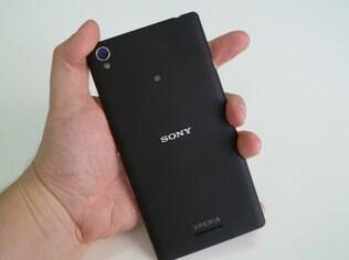 Xperia T3 tem traseira fosca