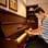 Música é outra das paixões do jovem: ele toca piano desde pequeno e está aprendendo bateria. Foto: Amana Salles/Fotoarena