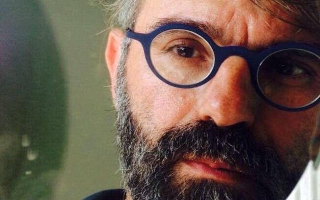 O professor da FAU viveu momentos de terror em Paris, no restaurante Petit Cambodge. O local foi atacado por terroristas do Estado Islâmico