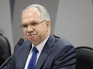 Luiz Fachin chorou ao lembrar da origem humilde de sua família durante sabatina que avalia sua indicação ao STF
