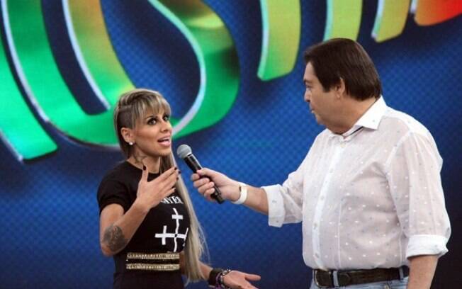 Vanessa Mesquita participou neste domingo (06) do