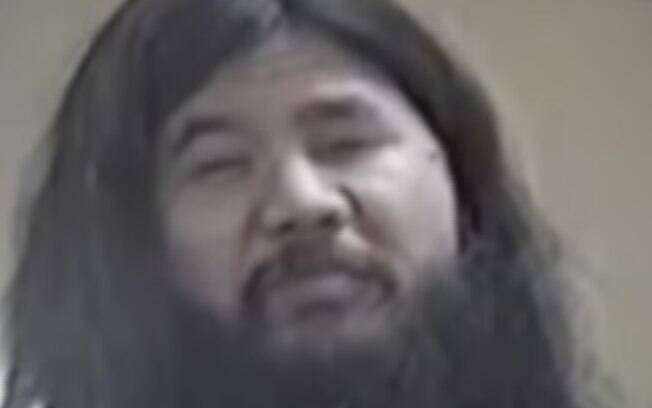 Mesmo no corredor da morte, Shoko Asahara, líder da seita,  ainda tem milhares de seguidores