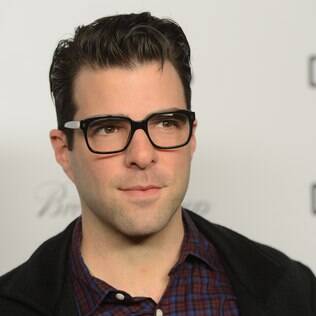 Zachary Quinto – O ator de 33 anos, que interpreta o Dr. Spock no filme “Star Trek – Jornada nas Estrelas”, assumiu ser gay em 2011