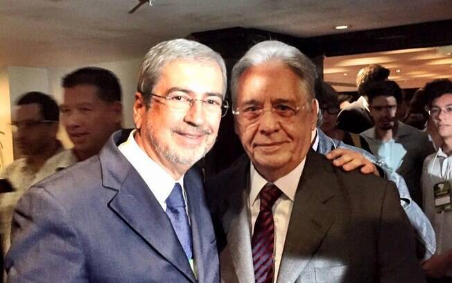 O deputado Antonio Imbassahy ao lado do ex-presidente Fernando Henrique Cardoso, em 2015