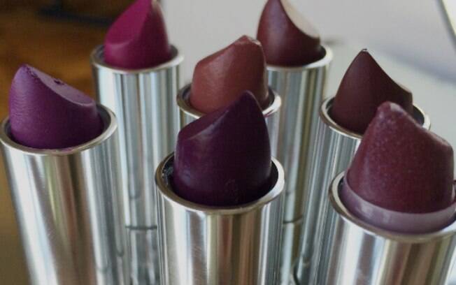 Batom, em inglês, é lipstick. Cuidado na hora de comprar a maquiagem fora do Brasil