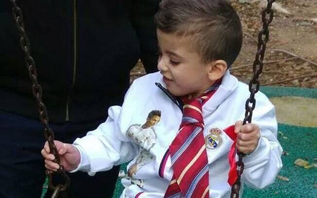 Menino de 4 anos quer conhecer Cristiano Ronaldo