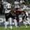 Vágner Love tenta se livrar da marcação de do Coritiba. O atacante não conseguiu evitar o pior. Foto: Futura Press