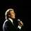 O cantor Julio Iglesias em apresentação de 1982. Foto: Getty Images