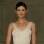 Modelo tradicional de Carolina Herrera, com saia assimétrica e faixa na cintura. De Carolina Herrera. Foto: Divulgação