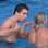 Thiago discute com Duda após a boxeadora ficar nervosa durante a brincadeira na piscina e lhe dar um tapa. Fato, inclusive, que culminou na expulsão da peoa do reality. Foto: Reprodução