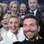Ellen Degeneres pede para Bradley Cooper tirar foto no Oscar 2014. Foto: Reprodução