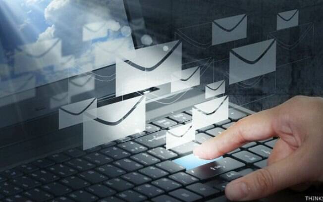 Excesso de emails e mensagens mal escritas ou enviadas para o público errado são problemas frequentes