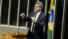 Partidos pedem investigação, prisão e cassação de Jucá