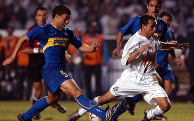 O Boca Juniors venceu o Santos na final da Libertadores de 2003 O Boca Juniors venceu o Santos na final da Libertadores de 2003