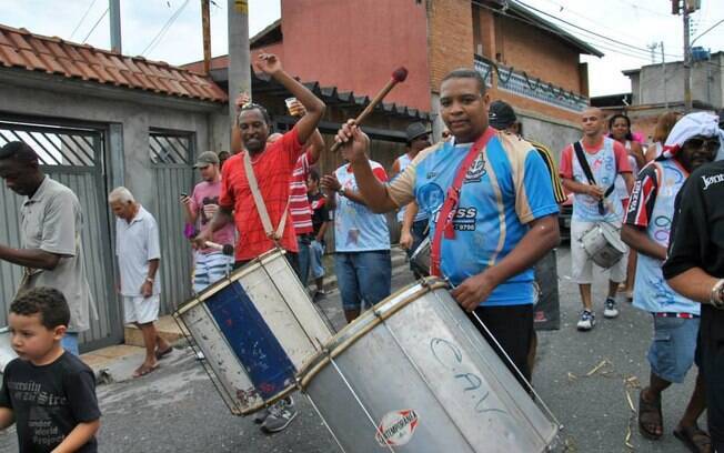 O Bloco dos Zattrevidos desfilará no sábado de carnaval às 14h