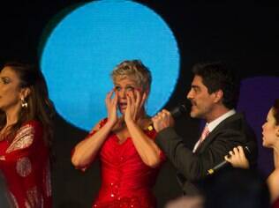 Famosos na festa beneficente de 50 anos da XUXA