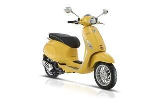 Vespa chega em mais duas versões ao Brasil: GTS300 e Sprint 150
