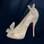 Nova versão do sapatinho de cristal de Cinderela reinterpreto por Christian Louboutin. Foto: Divulgação