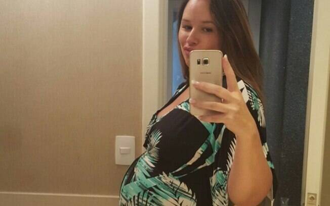 A Julia está chegando! Mariana, filha de Fafá de Belém, não vê a hora da segunda herdeira chegar
