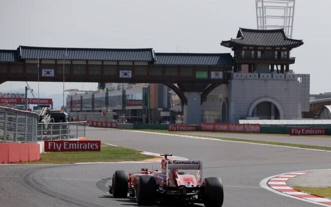 Felipe Massa completa sua volta no treino classificatório do GP da Coreia do Sul