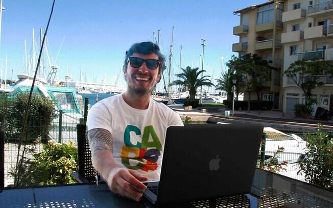 Bruno Pinheiro largou carreira corporativa para viajar o mundo e ser empreendedor digital