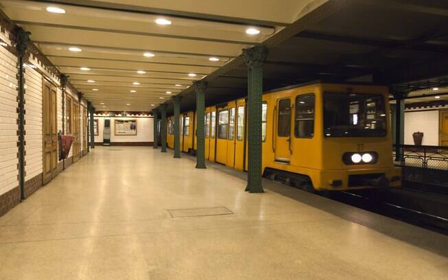 Budapeste é orgulhosa detentora do segundo metrô mais antigo do mundo, de 1896