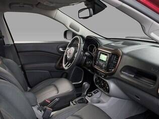Interior da Fiat Toro