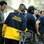 Torcedor do Boca Juniors aguarda desembarque da equipe no aeroporto. Foto: Futura Press
