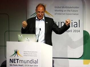 Criador da web, Tim Berners-Lee foi um dos palestrantes do NETmundial