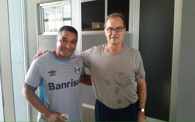 Bielsa visitou o Grêmio nesta quarta-feira