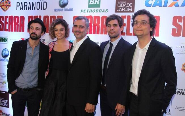 Elenco do filme 'Serra Pelada' se reuniu em um shopping de São Paulo na noite dessa segunda-feira (14)