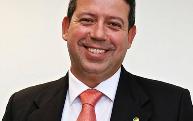 Deputado federal pelo PP de Alagoas, Arthur Lira é filho de Benedito de Lira, também investigado na Lava Jato. Foto: Twitter/Reprodução