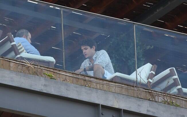 John Mayer também apareceu na varanda