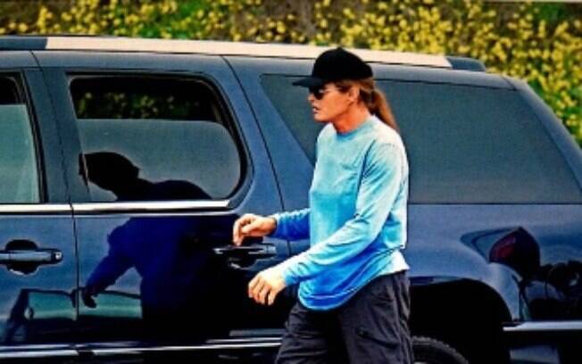 Bruce Jenner no local do acidente dia 7 de fevereiro