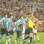 Jogadores do Grêmio e Náutico reclamam de marcação do árbitro. Foto: Gazeta Press