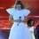 Claudia também apareceu no palco do Festival de Verão de Salvador, em janeiro de 2010, de cabelos soltos e vestidão branco com brilhos. Foto: Max Haack/AgNews