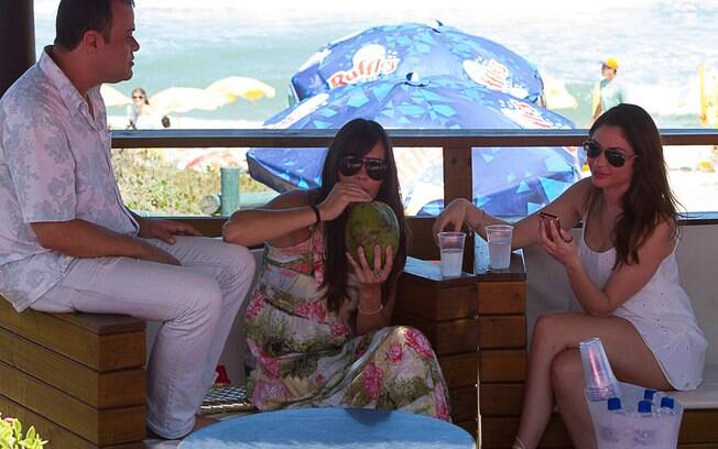 Na tarde de domingo (15), os ex-BBBs Maria Melilo, Daniel e Talula participaram do concurso Bela da Praia em Santa Catarina