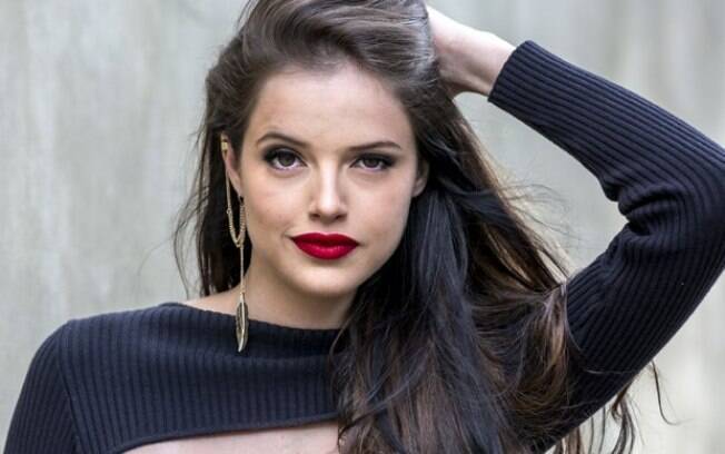 Agatha Moreira como Giovanna, de 'Verdades Secretas'