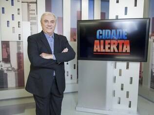 Marcelo Rezende renova contrato com Record até 2020