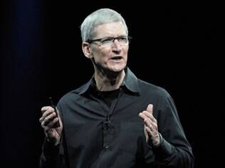 Tim Cook, CEO da Apple, pediu desculpas publicamente, após problemas como novo serviço de mapas da Apple