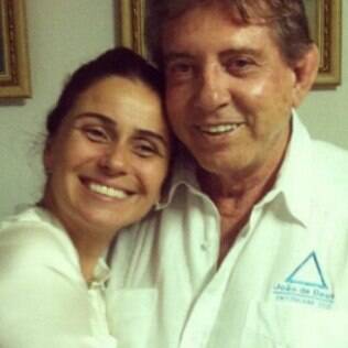 Giovanna Antonelli posou com João de Deus