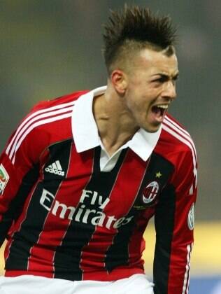 pede para Milan não prejudicar o jovem El Shaarawy como fez com Pato