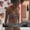 Simone Sampaio mostrou toda a sua sensualidade durante o banho desta sexta-feira (20) em que cantou e sambou debaixo do chuveiro. Foto: Reprodução