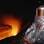 A vestimenta protegia o fotógrafo de temperaturas, que ultrapassavam os 1.100 °C. Foto: Carsten Peter/ National Geographic Stock / Caters 