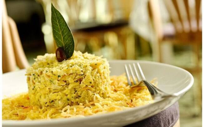 Bacalhau à Braz: receita clássica, feita com lascas, que agrada sempre