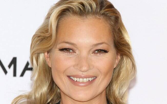 A modelo Kate Moss seria outra entusiasta dos cosméticos com veneno de cobra. Foto: Getty Images