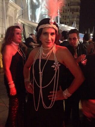 Totia Meireles em baile de gala no Rio de Janeiro