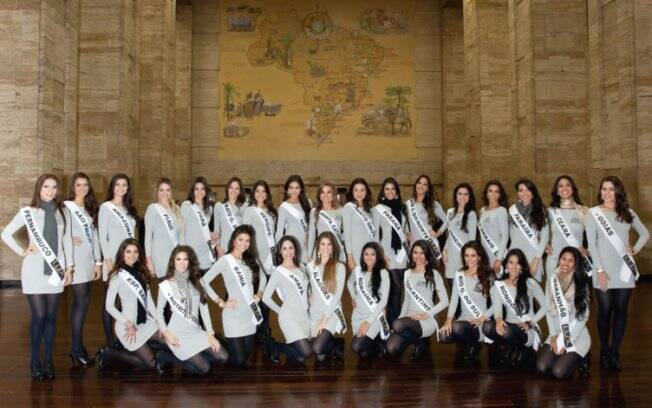 Três loiras e vinte e quatro morenas concorrem ao título de Miss Brasil 2011